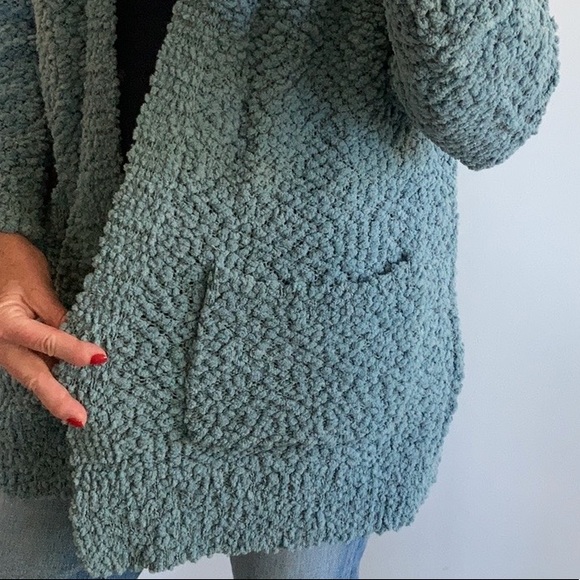 Blue/Green Color Popcorn Texture Open Cardigan - Picture 8 of 9